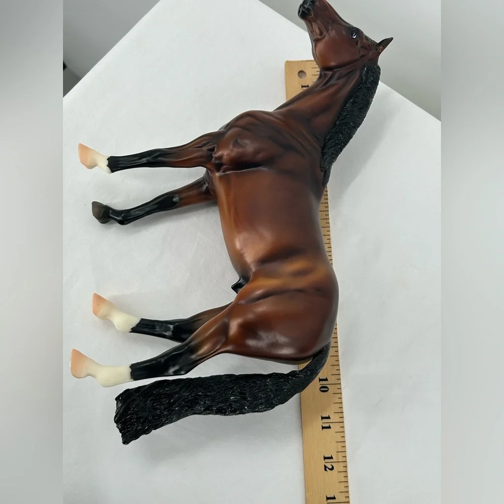 Breyer‎ Horse Model #1355 Idocus Stallion Retired 2010